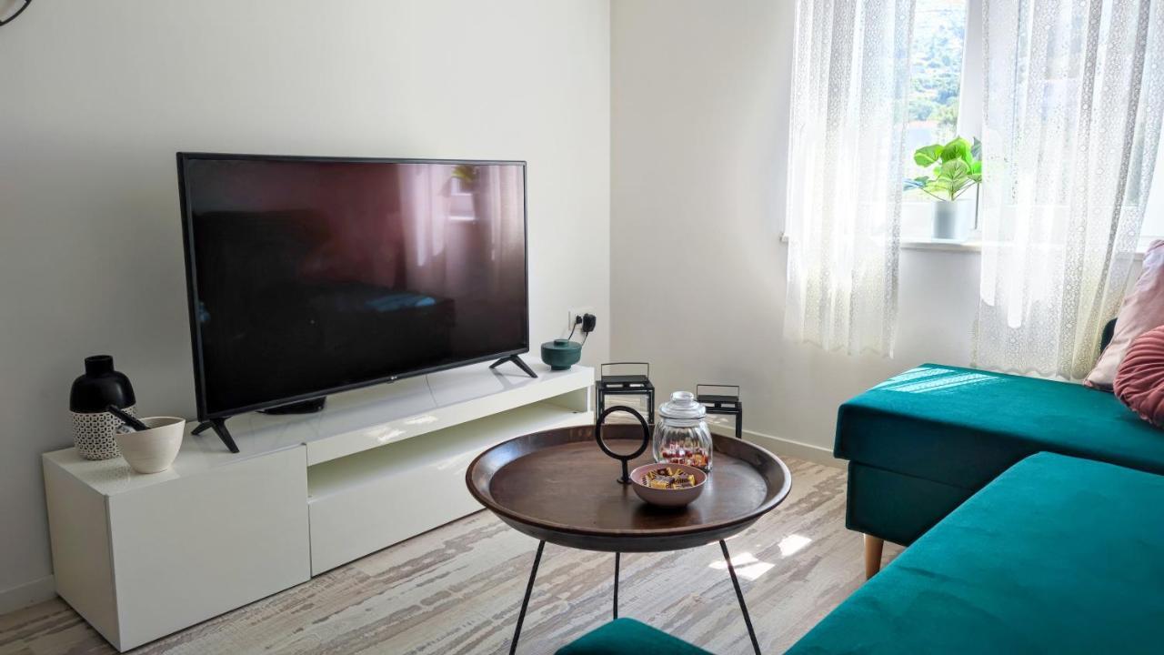 Apartman Jelena Podstrana Dış mekan fotoğraf